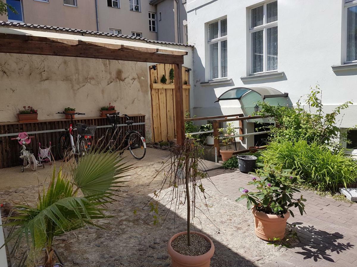 Pension Zum Birnbaum Brandenburg  Exterior foto
